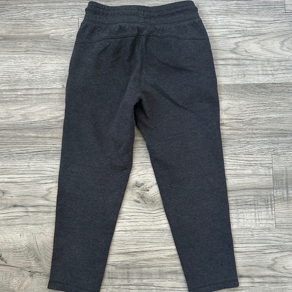 GapFit Kids Gray Joggers Sz 8 - Picture 2 of 9